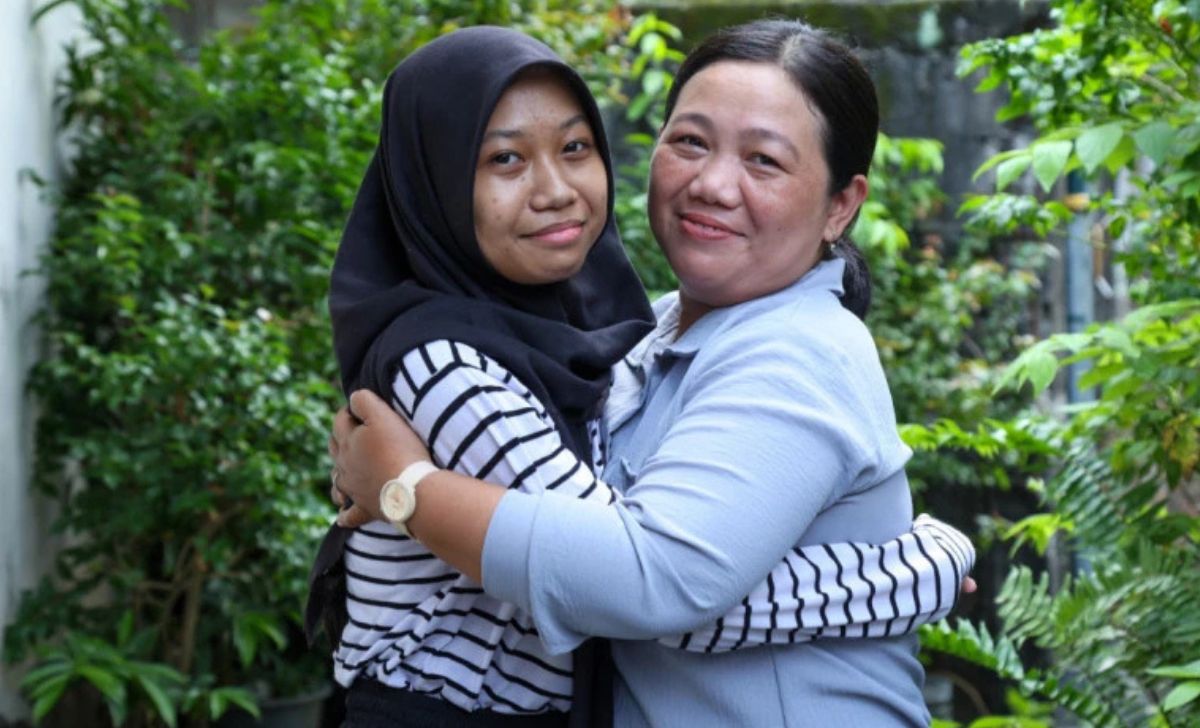 Kisah Inspiratif Teluning dan Artita Dari Cireng ke Kampus Impian