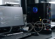 Perbedaan Hardware dan Software, Ini Penjelasannya! Jangan Sampai Salah Paham Lagi!