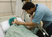 Thariq Halilintar dan Aaliyah Massaid Sambut Kelahiran Anak Pertama