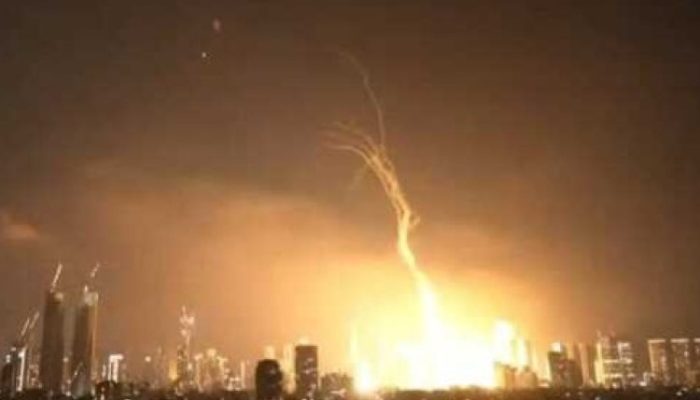 Iran Lancarkan Serangan Balasan ke Israel, Rudal Hantam Tel Aviv dan Yerusalem