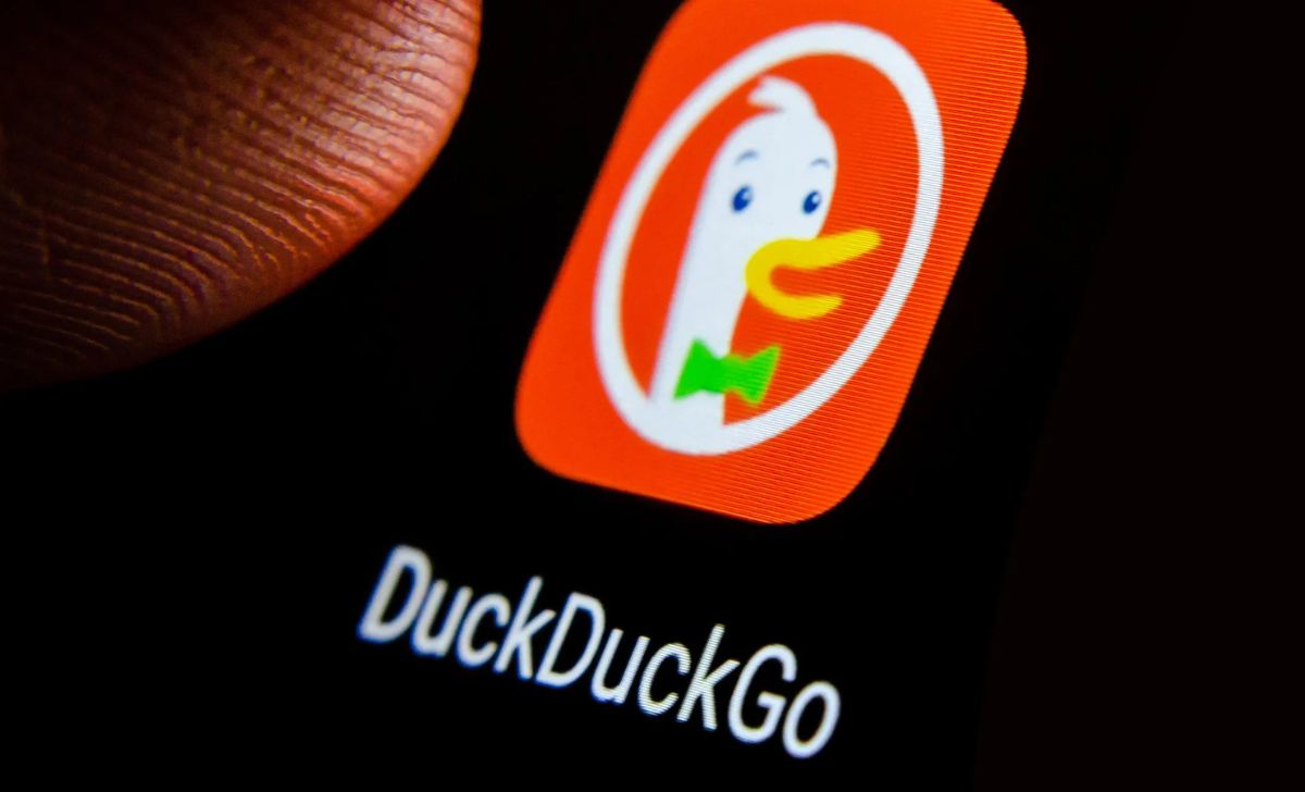 Masuk ke DuckDuckGo