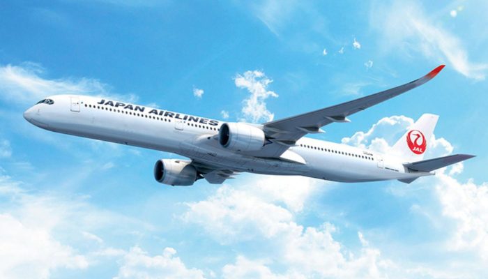 Pesawat Japan Airlines Alami Penurunan Mendadak di Udara, 191 Penumpang Selamat