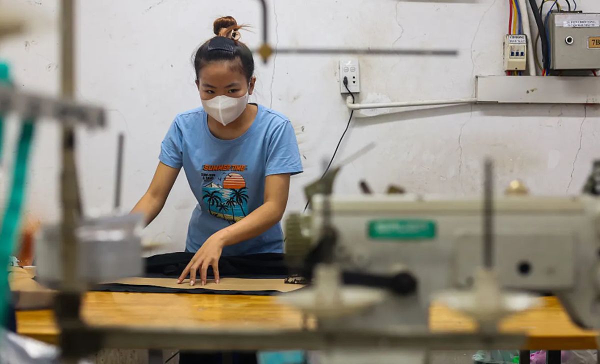 Trump Umumkan Kesepakatan Dagang dengan Vietnam, Picu Kekhawatiran Soal Transshipment China