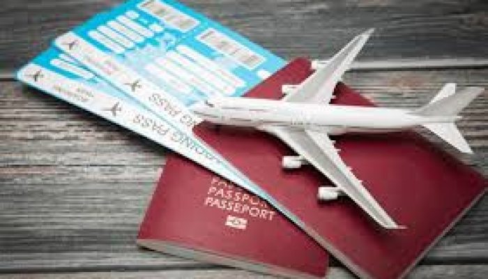 Ali Mufti Soroti Harga Tiket Pesawat Melambung, Pilih Naik Bus dari Surabaya ke Jakarta