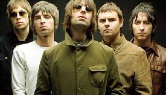 Oasis Gelar Konser Reuni di Cardiff, Tampilkan Tribute Mengharukan untuk Mendiang Diogo Jota