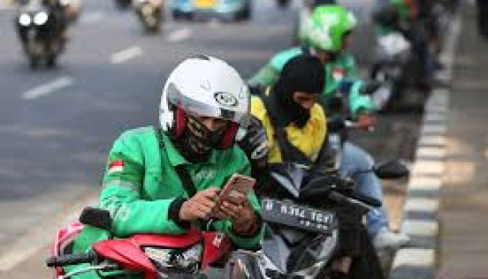 Kemenhub Umumkan Kenaikan Tarif Ojek Online 8–15 Persen, Berlaku Sesuai Zona