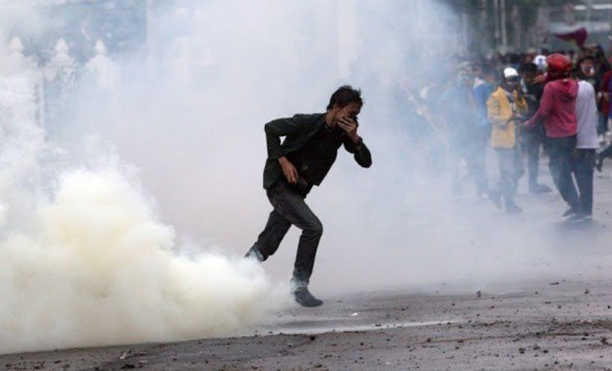 Bahaya Gas Air Mata, Ini Dampaknya untuk Anda!