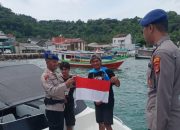 Polairud Polres Pesawaran Ajak Masyarakat Maritim Kibarkan Merah Putih di Laut