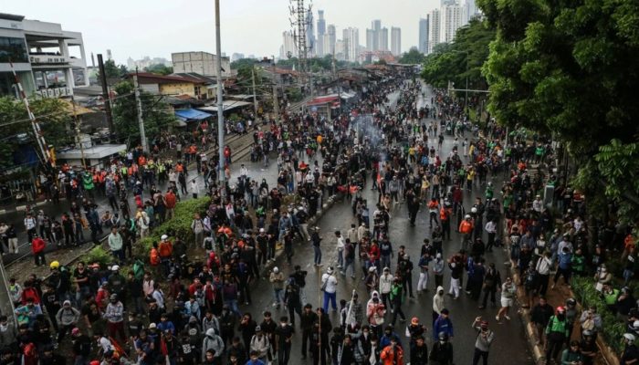 Sejumlah Kementerian Terapkan WFH Imbas Aksi Demonstrasi di Jakarta