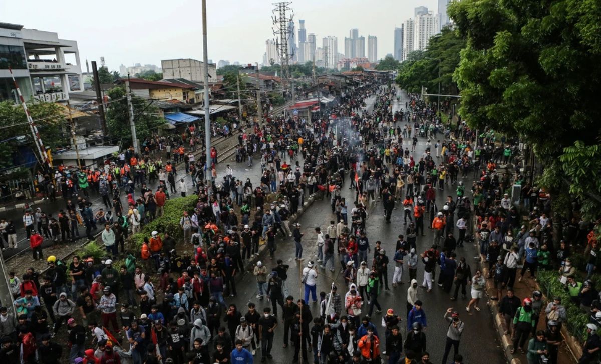Sejumlah Kementerian Terapkan WFH Imbas Aksi Demonstrasi di Jakarta