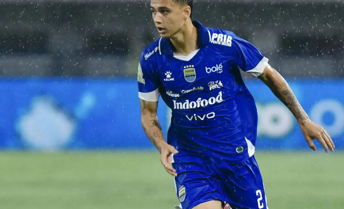 Persib Bandung Menang Tipis atas Persebaya, Debut Thom Haye dan Eliano Reijnders Berakhir Manis