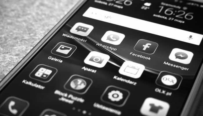 Usulan Pembatasan Satu Akun Medsos per Orang Tuai Respons Beragam