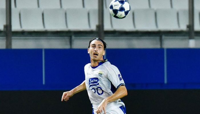 Andrew Jung Antar Persib Bandung Taklukkan Selangor FC di AFC Champions League Two 2025
