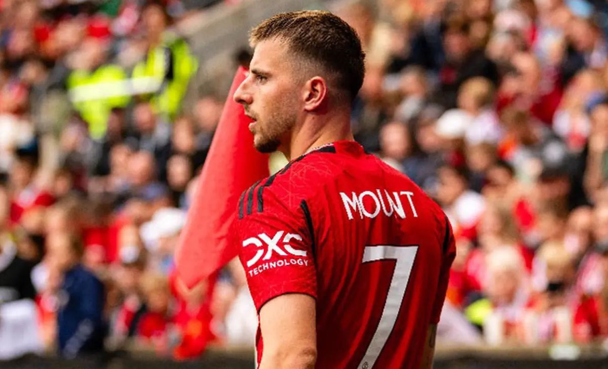 Erik ten Hag Diyakini Menyesal Tak Bisa Manfaatkan Potensi Mason Mount di Manchester United