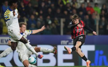 Allegri Akui AC Milan Buang Dua Poin Usai Disamakan Parma 2-2