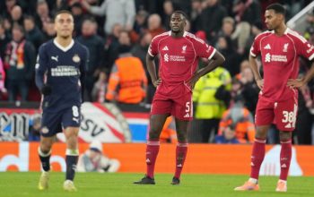 Arne Slot dalam Tekanan Berat Setelah Liverpool Telan Kekalahan Beruntun