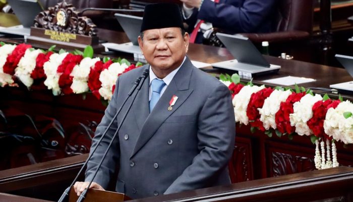 Prabowo Perintahkan Mensesneg Periksa Penyerapan Anggaran Daerah Jelang Akhir Tahun
