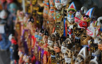 Apa Arti Tibo Lungguh dalam Tradisi Jawa