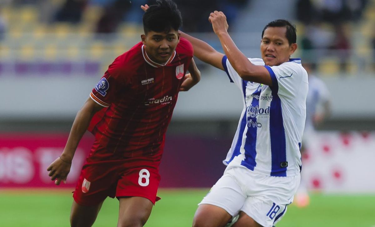 Persib Taklukkan Persis 1-0, Maung Bandung Kokoh Di Puncak Klasemen