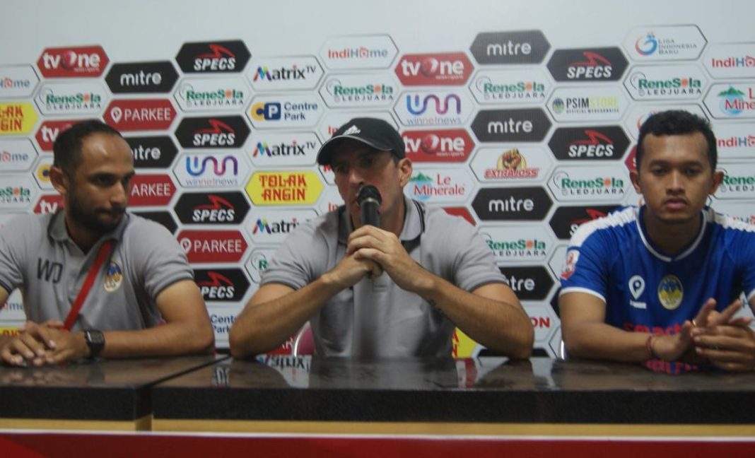 Vladimir Vujovic Resmi Jadi Pelatih BG Pathum United