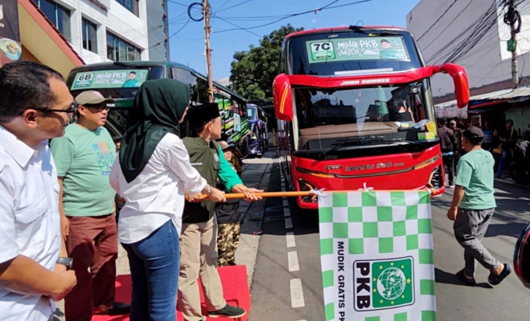 PKB Berangkatkan 1.200 Pemudik Lewat Program Mudik Gratis
